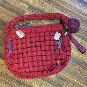 ♥️💖 FP Movement Sour Cherry Quilted Carryall Micro Pouch & Keychain in Mahogany